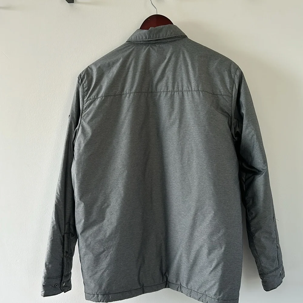 North Face Gray Lightweight  Snap Button Closure Jacket Size Medium